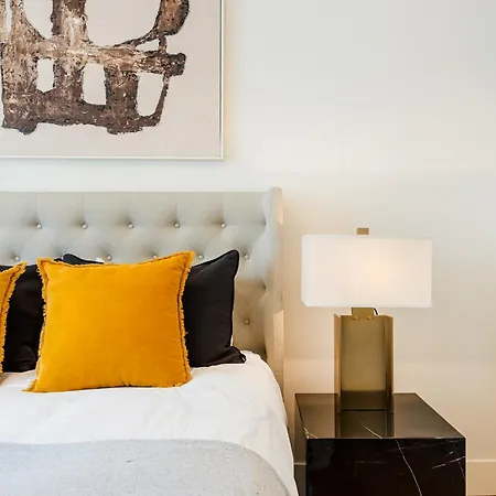 Whome Av Da Liberdade Deluxe With Ac And Parking *