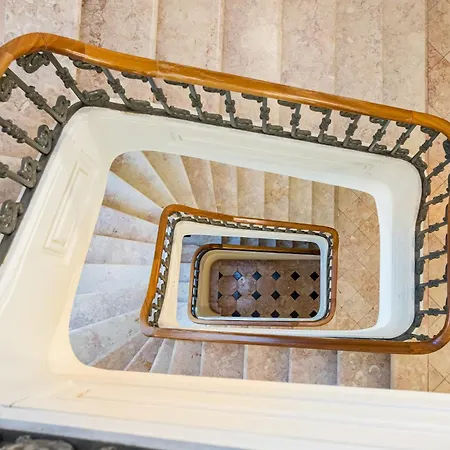 Whome Av Da Liberdade Deluxe With Ac And Parking * Lisboa