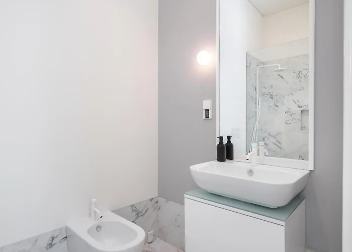 Whome Av Da Liberdade Deluxe Apartment With Ac And Parking Apartment *