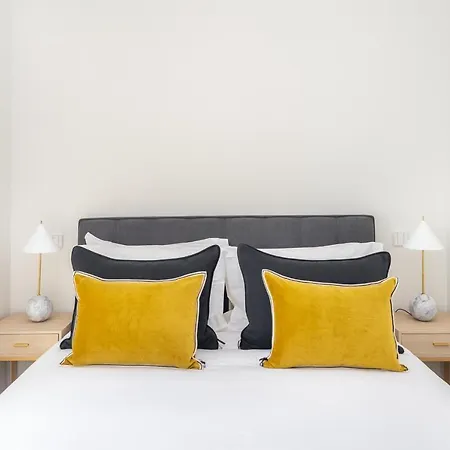 アパート Whome | Av. Da Liberdade Deluxe W/ S-pool, Gym & Parking *