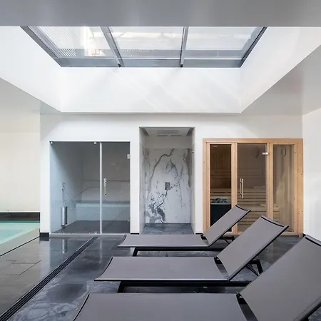 アパート Whome | Av. Da Liberdade Deluxe W/ S-pool, Gym & Parking *