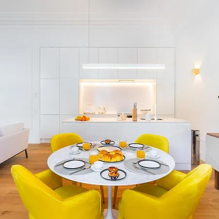 Whome | Av. Da Liberdade Deluxe W/ S-pool, Gym & Parking アパート *