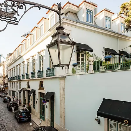 Whome Av Da Liberdade Deluxe With Ac And Parking *
