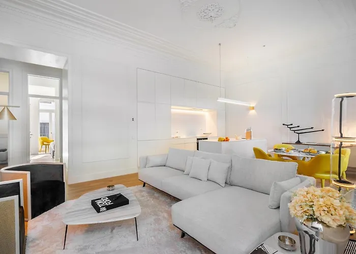 Апартаменты Whome Av Da Liberdade Deluxe With Ac And Parking Лиссабон